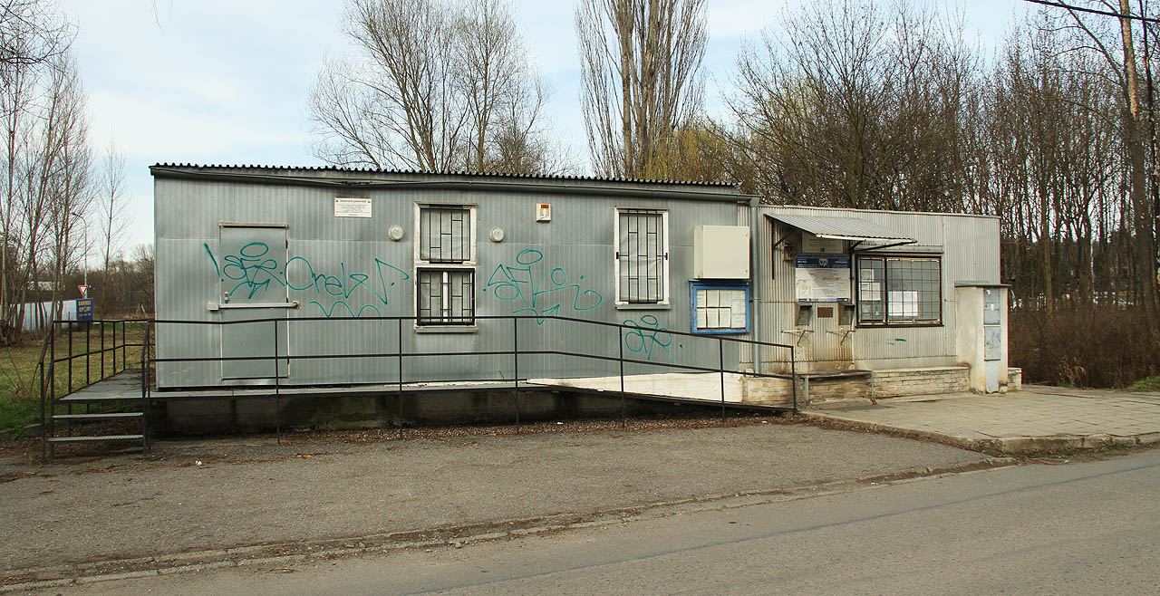 Ačkoliv družstvo dělá záslužnou věc, čistící a stáčecí stanice mnoho krásy nepobrala. Možná i to je důvodem, proč Balbínův pramen, ačkoliv by mohl, nepatří mezi časté cíle Brňanů.