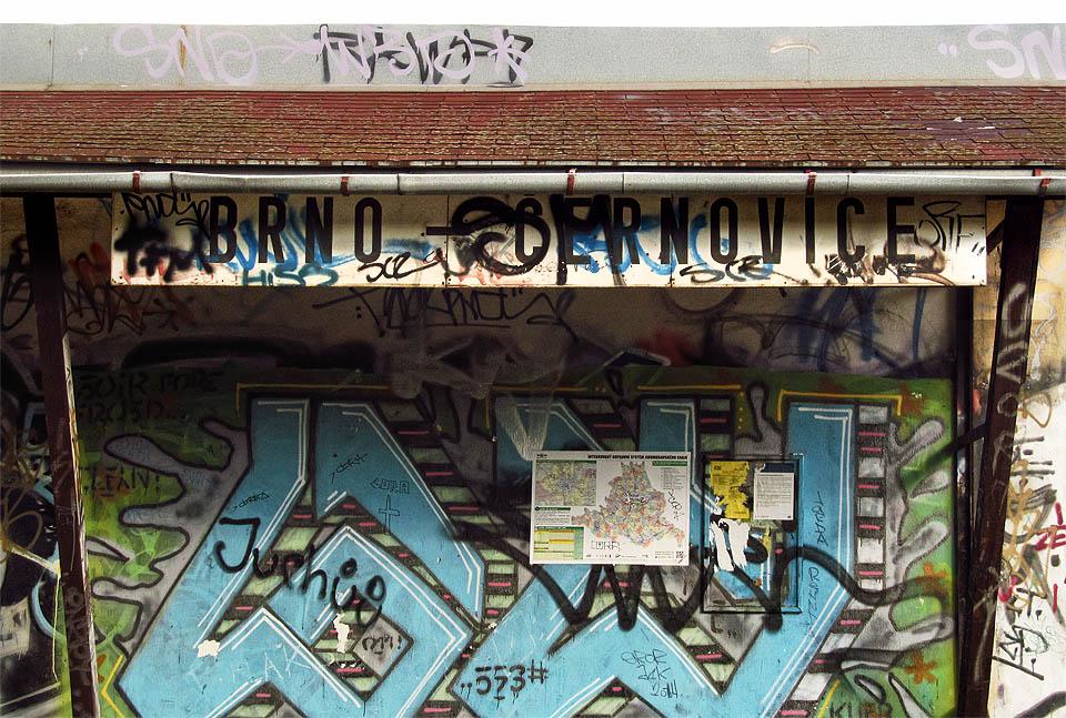 Sisyfovský boj Českých drah a Kordisu se sprejerským živlem. Sisyfovský boj Českých drah a Kordisu se sprejerským živlem.