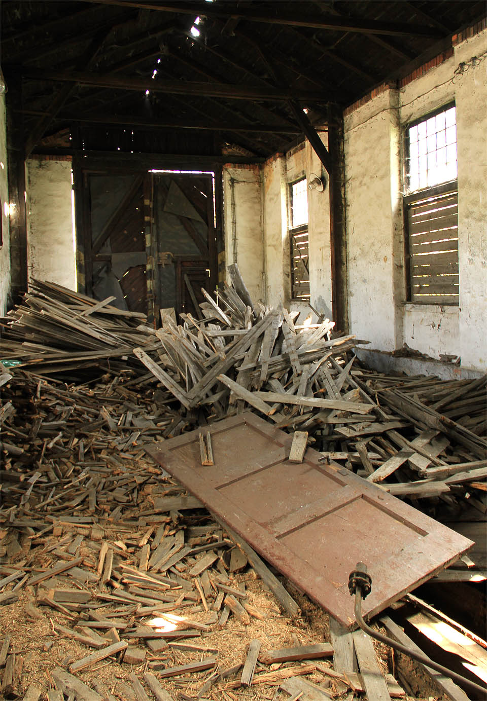 Loučíme se s budišovskou výtopnou, kde už nikdy nebudou odpočívat přes noc vlaky - sbohem.