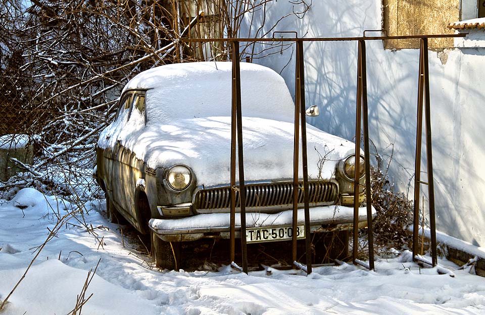 Co by to bylo za kolonii, kdyby neměla svého veterána. Tentokrát to není lidový vůz, ale naopak carevna Volha.