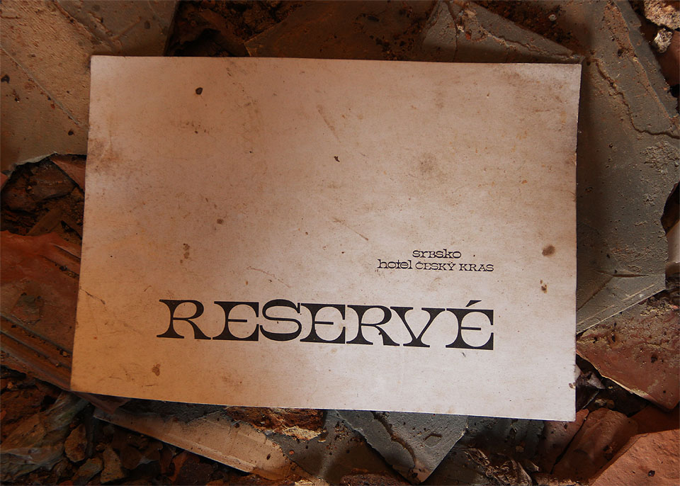 Některé části hotelu Český kras jsou dodnes zarezervované.