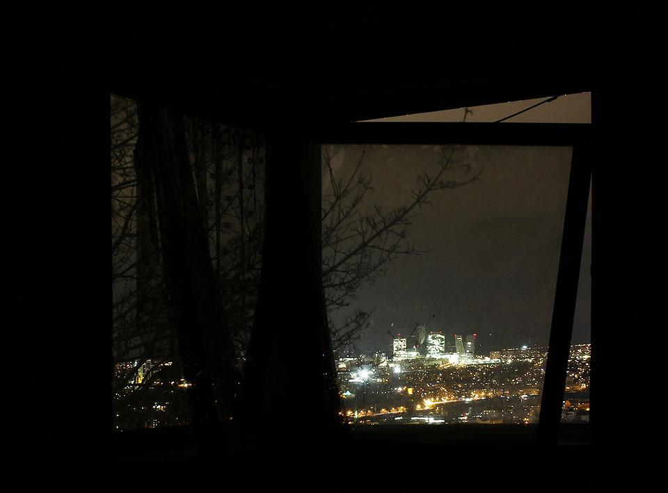 Výhled je asi to jediné, co má v kdysi luxusním hotelu stále stejnou (vysokou) úroveň.