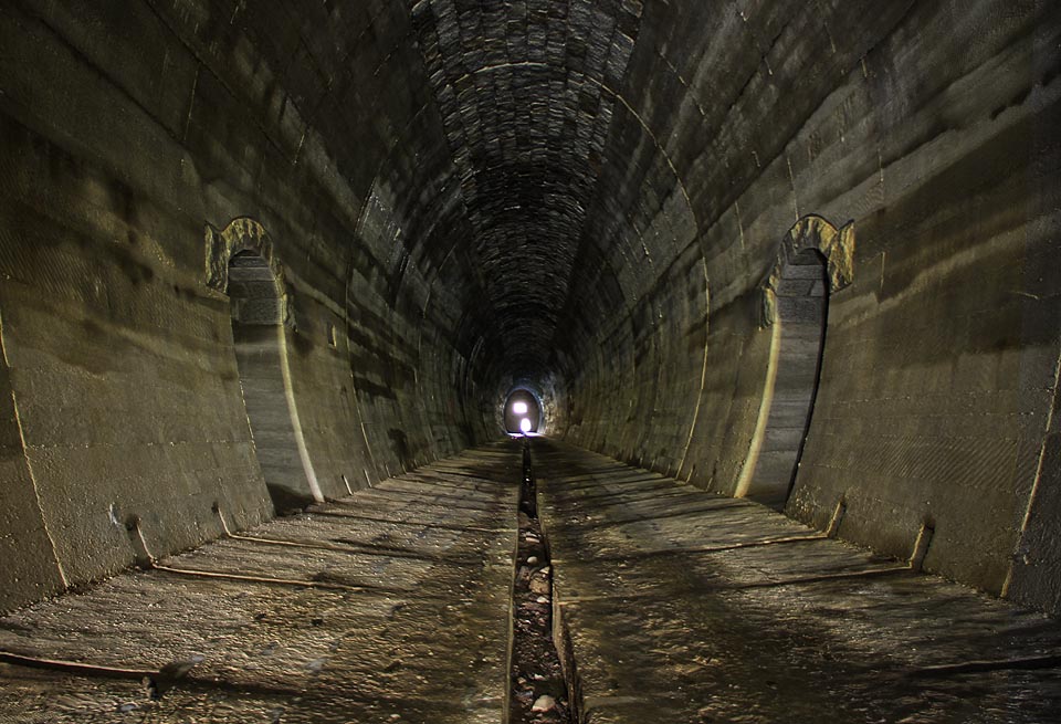 Koprášský tunel.