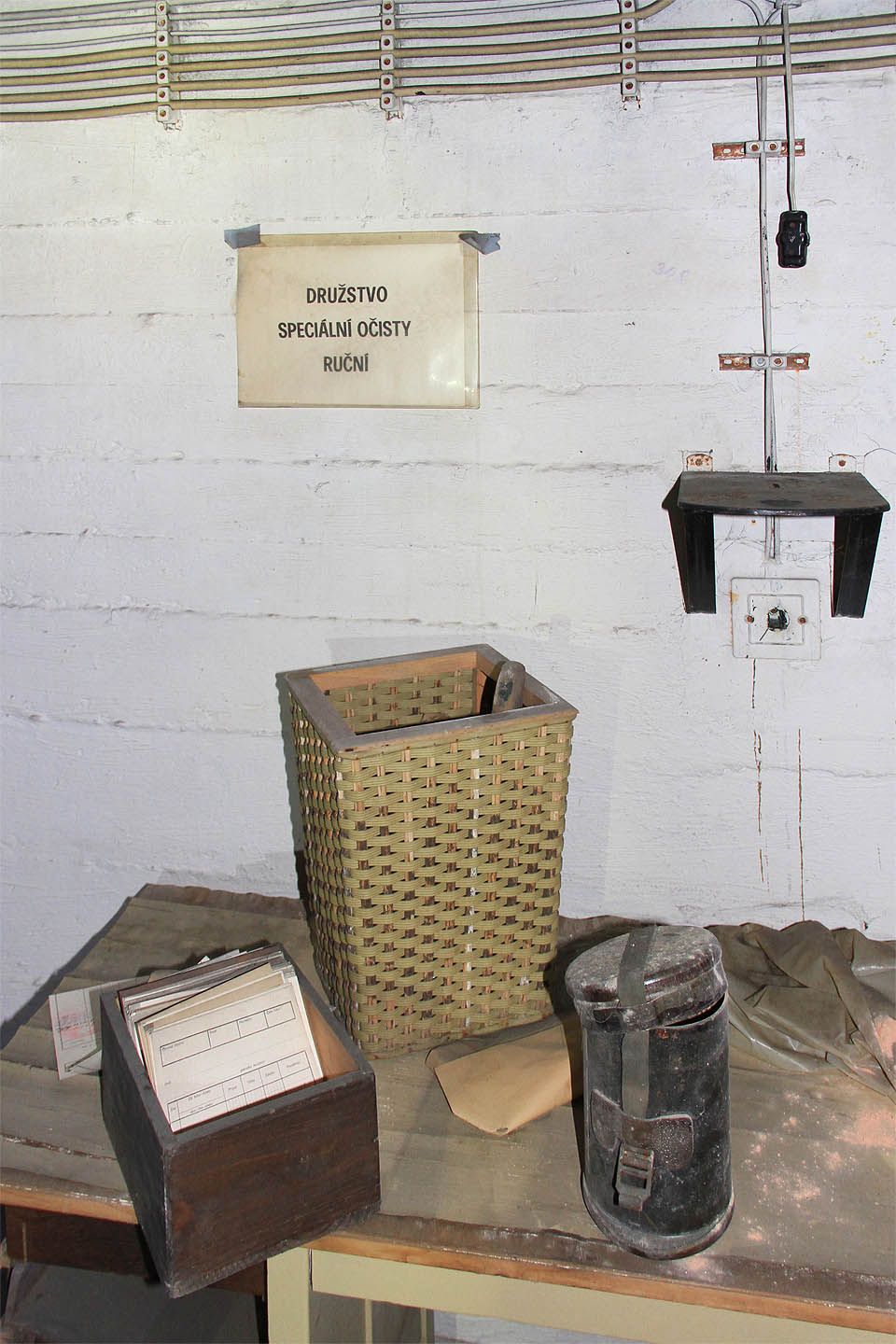 Družstvo speciální očisty ruční.