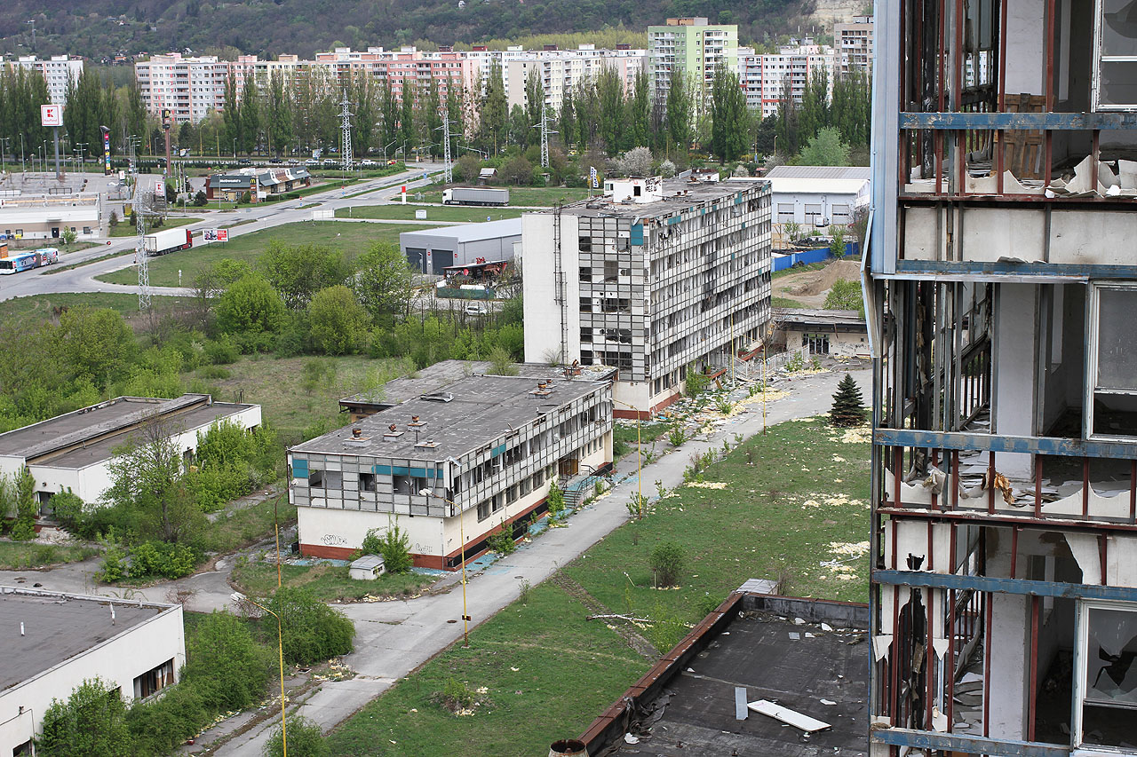 Jídelna a administrativní bhudova. Celkem v košickém mlýně pracovalo 130 zaměstnanců.