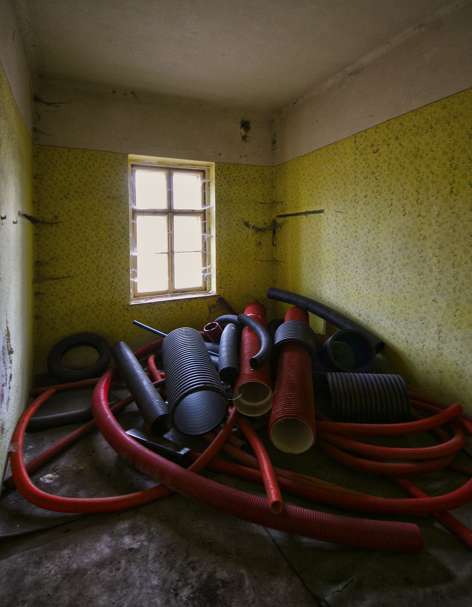 Ve výdejně jízdenek měla v roce 2018 SŽDC sklad husích krků.