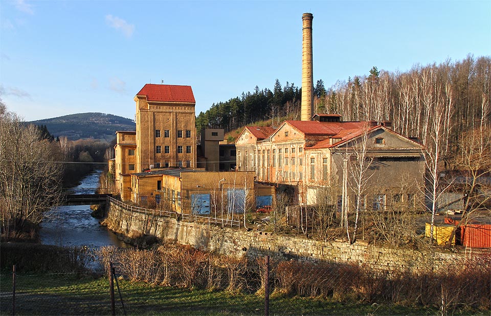 Papírna a celulózka Písečná