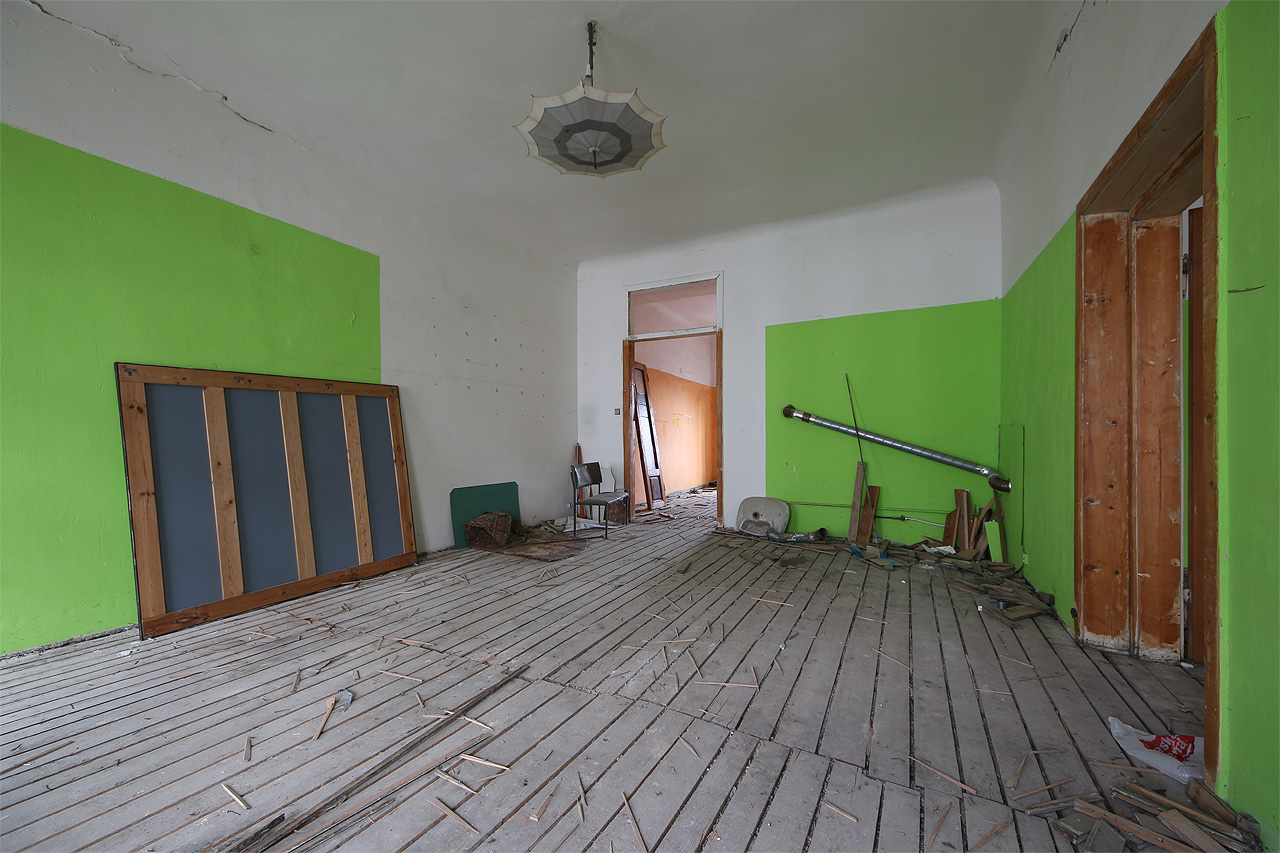 Bydlení na Cejlu 36 patřilo k vyššímu standardu dělnických bytů. Snad už je ani nelze nazvat dělnickým, neboť jistě sloužilo i úředníkům a mistrům.