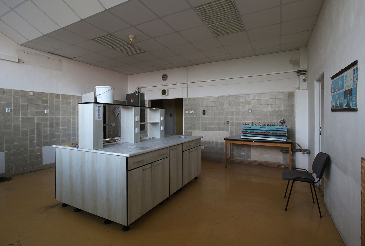 Laboratoř pro výzkum pečiva. Možná i zde vyvíjel Agrofert svůj proslulý toustový chléb za 100 miliónů?