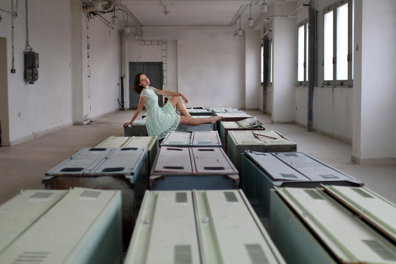 Odvážná školačka je nicméně stále plná energie a zavede nás do vyšších sfér bývalé pekárny.