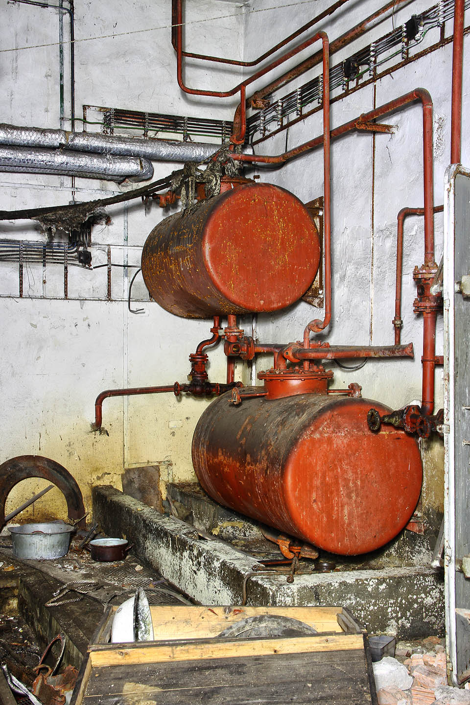 Zásoba paliva pro případ výpadku dodávky elektřiny byla dostatečná. Agregát s jeho pomocí najel do 20 vteřin.