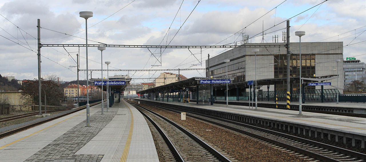 Praha-Holešovice (žst)