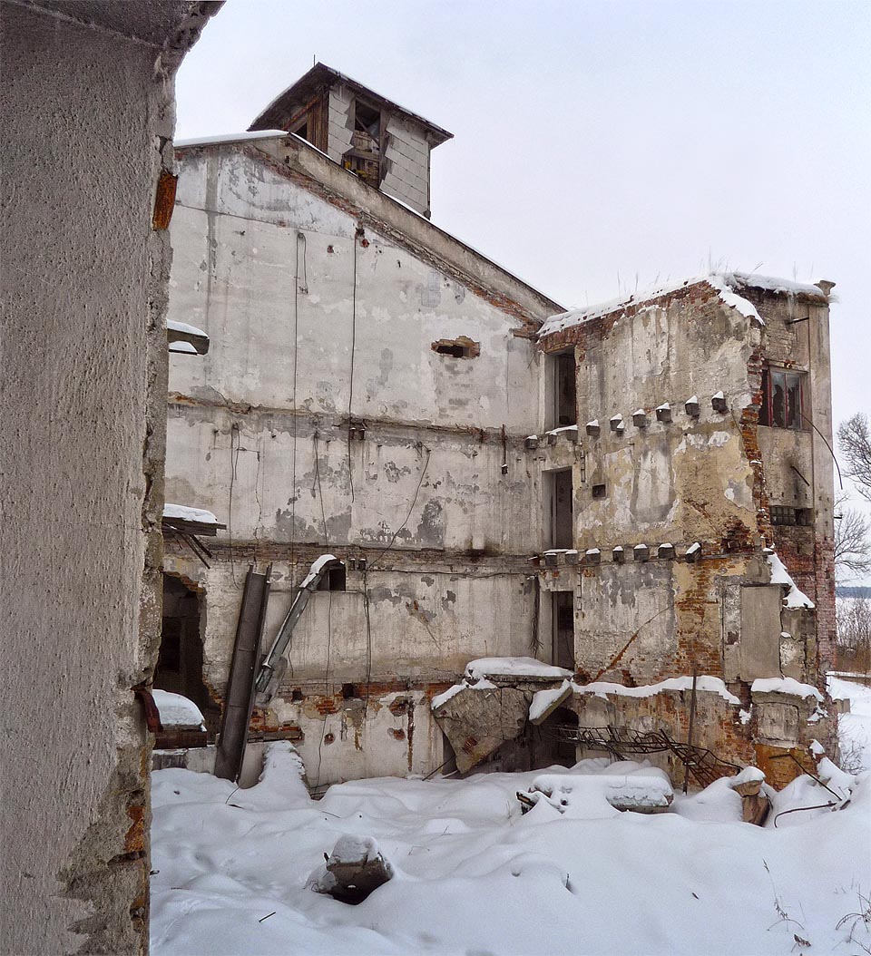 Do některých budov se už nepodíváme - a nebo podíváme úplně skrz.