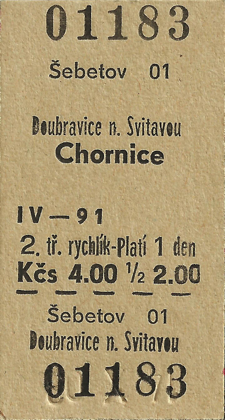 Lepenková jízdenka ze Šebetova datovaná 14. 10. 2003.
