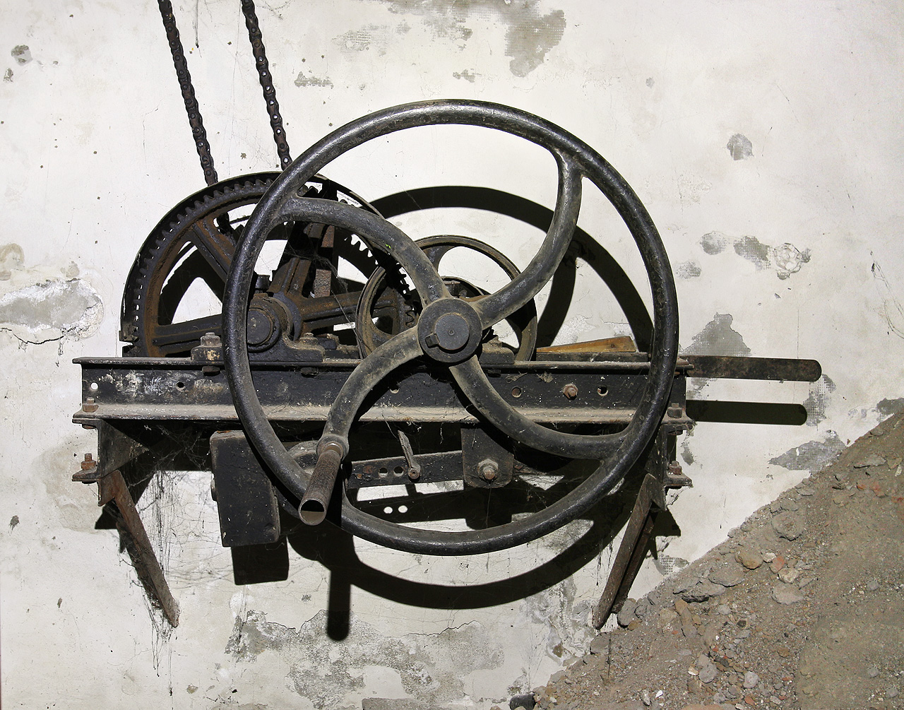 Sklepy za domem Hlinky 74