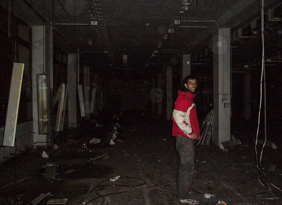 V lednu 2008 továrna víceméně definitivně osiřela.