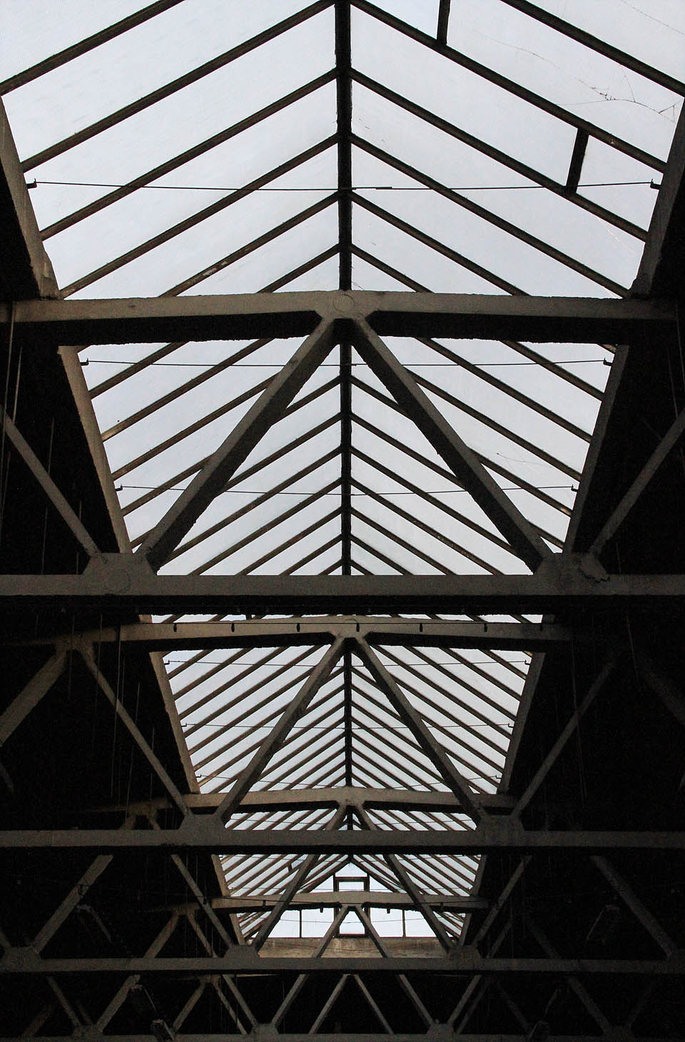 To, že není areál stáčírny v dezolátním stavu, je třeba přičíst k dobru také doborovolníku Davidu Troutnarovi, který se o budovy několik let dobrovolně stará v naději, že jednou poslouží svému původnímu (nebo jinému) účelu.