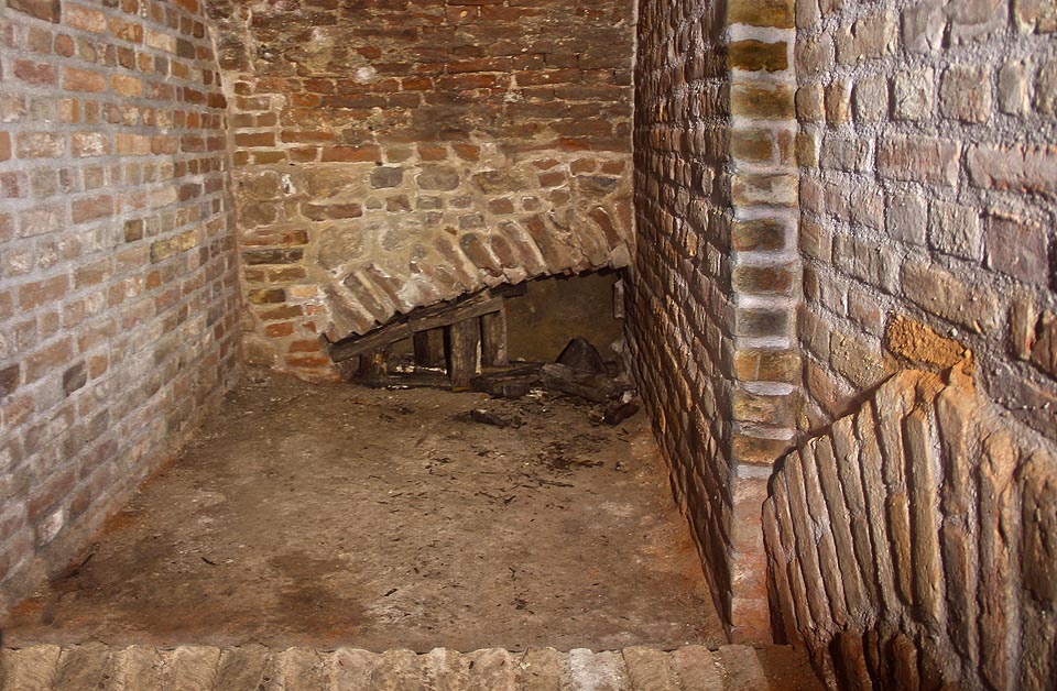 Výdřeva pod klenbou může být stará 4 roky, ale i 400 let.