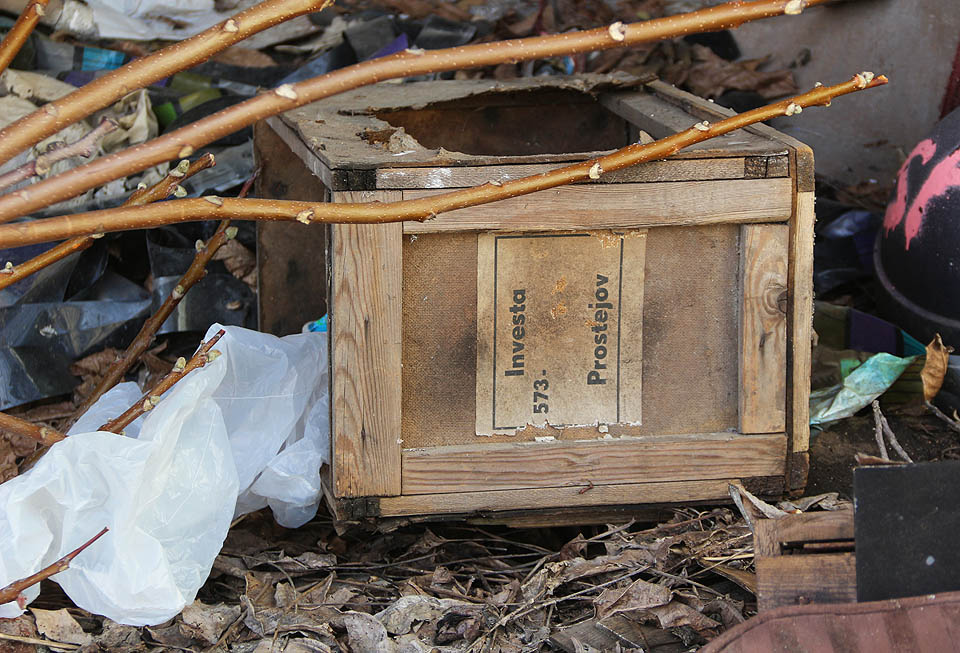 Historie textilní výroby v této fabrice není zachycená v žádné ze stěžejních publikací o brněnském textiláctví. Na své popsání zřejmě teprve čeká.