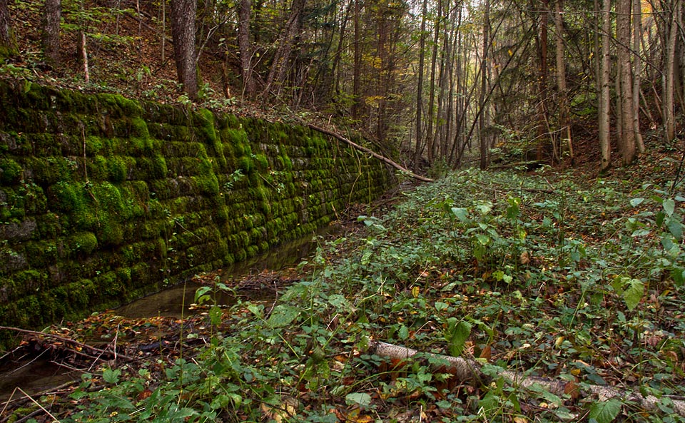 Tunel pod Dielikom. Tunel pod Dielikom.