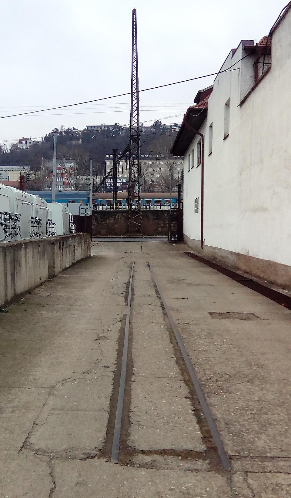 Úzkokolejka v Červené zahradě