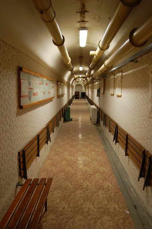 Celý kryt je tvořen sítí pravoúhlých chodeb. Ačkoliv není podzemní labyrint nijak zvlášť složitý, neznalý návštěvník se tu ztratí během dvou minut.