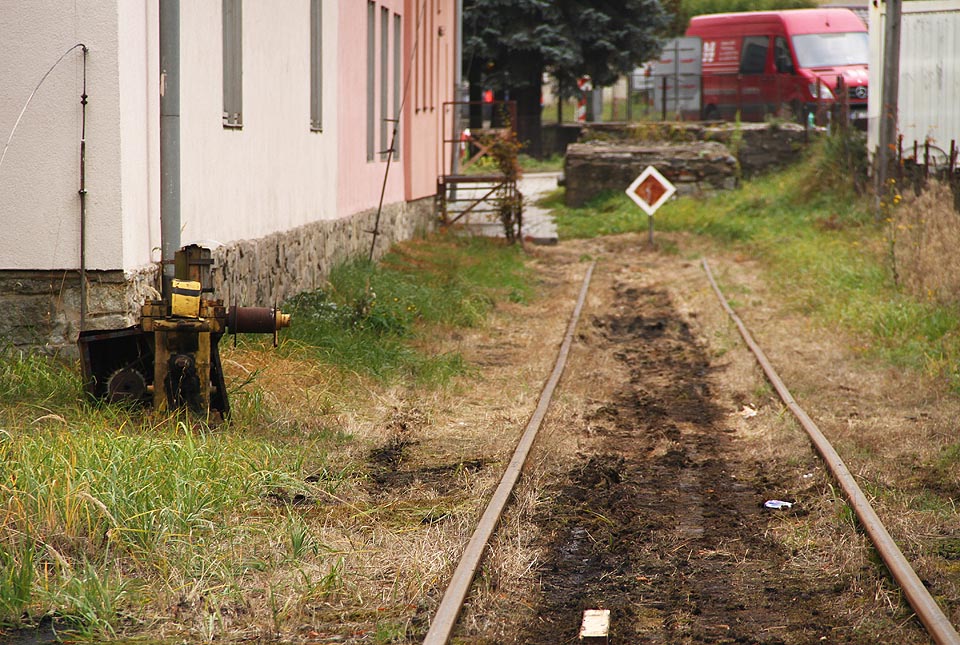 Nedaleko od navijáku se už nachází koncové zarážedlo neboli šturc.
