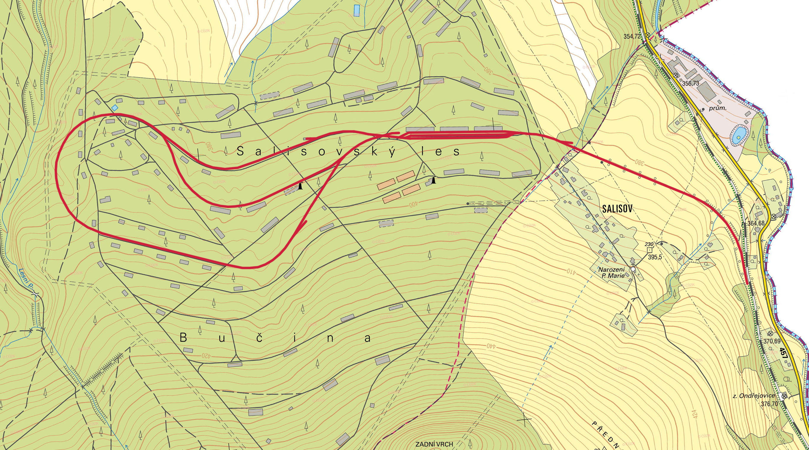 Vlečka vycházela ze stanice (v současnosti pouze zastávky) Ondřejovice, odkud poměrně strmě stoupala k osadě Salisov, kde procházela čtyřnásobnou branou do areálu muničního skladu a dříve zajateckého tábora. Po průchodu trojkolejným nádražím procházela mezi jednotlivými budovami skladišť ukrytých v lese táhlou dvojitou smyčkou vrcholící vysokým náspem nad tmavým údolím Lesního potoka.