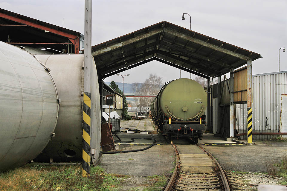Rájecká vlečka do chemičky patří k nejfrekventovanějším vlečkýám na trati mezi Brnem a Českou Třebovou.