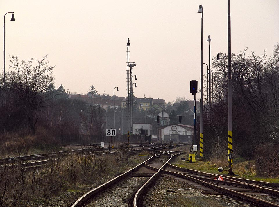 Ještě jeden pohled zpátky na stanici Střelice.