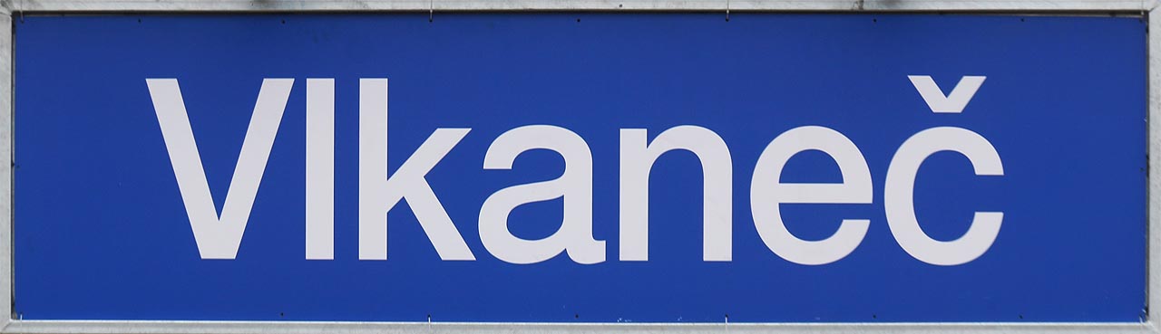 Železniční stanice Vlkaneč.