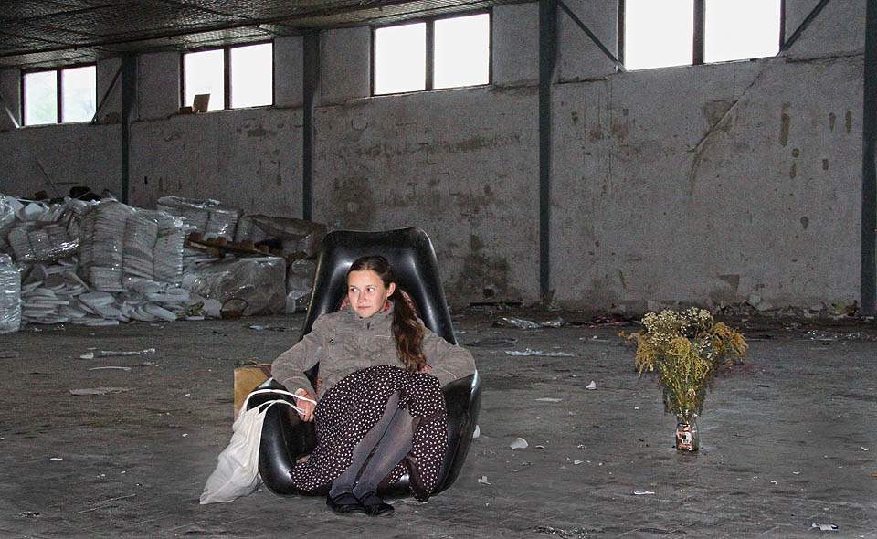 Ti, kteří Vlněnu někdy navštívili, snadno uvěří, že před setměním se tu občas objevují a dějí zvláštní věci. Ti, kteří Vlněnu někdy navštívili, snadno uvěří, že před setměním se tu občas objevují a dějí zvláštní věci.