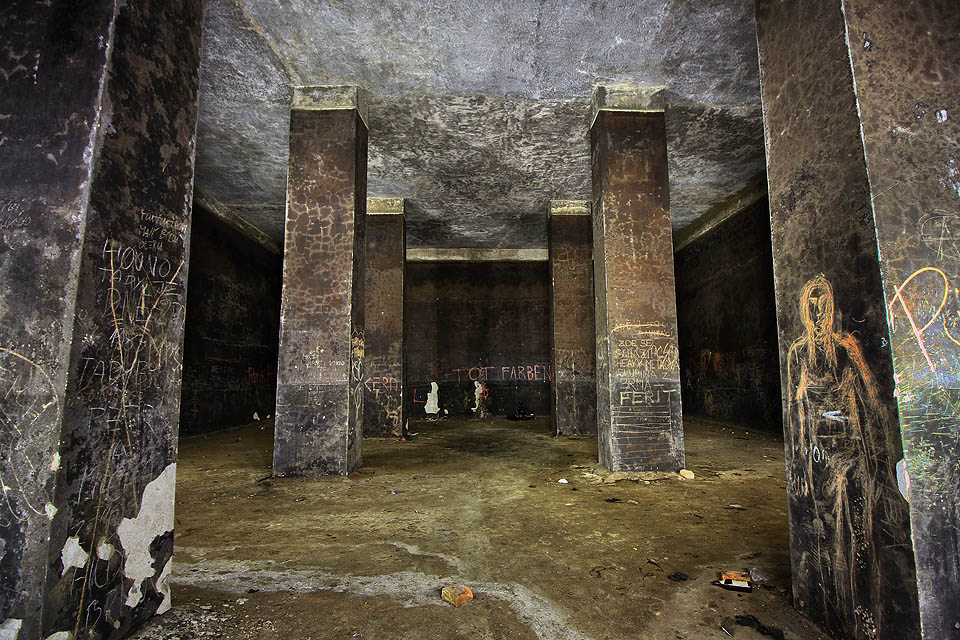 Nacházíme se uprostřed Brna a přesto je tu už více než sto let absolutní ticho a klid. Nacházíme se uprostřed Brna a přesto je tu už více než sto let absolutní ticho a klid.