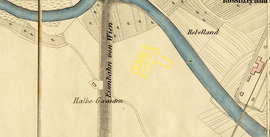 Na mapě z roku 1858 je vlevo dobře vidět železnice přicházející do města z Vídně, vpravo čerstvě zprovozněné dolní nádraží a dosud nezregulovaný tok řeky Svratky, který byl později (v levém horním rohu výřezu) za železničním mostem narovnán.