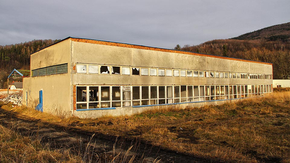 Sbohem Fabrik der Bandweberei, sbohem Moravolne, sbohem Zlatexi.
